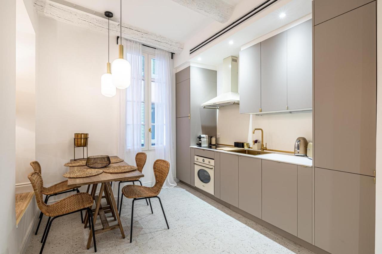 Chez Collette - Luxury In The Old ニース エクステリア 写真